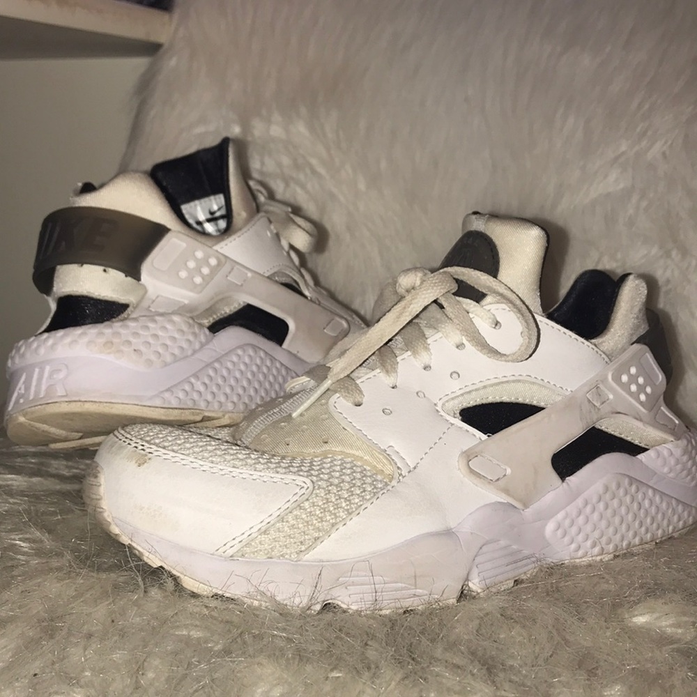 NIKE air huarache sneakers